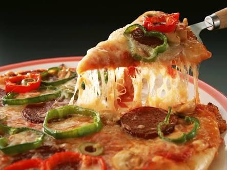 Gerçek pizza tarifi bilen var mı?