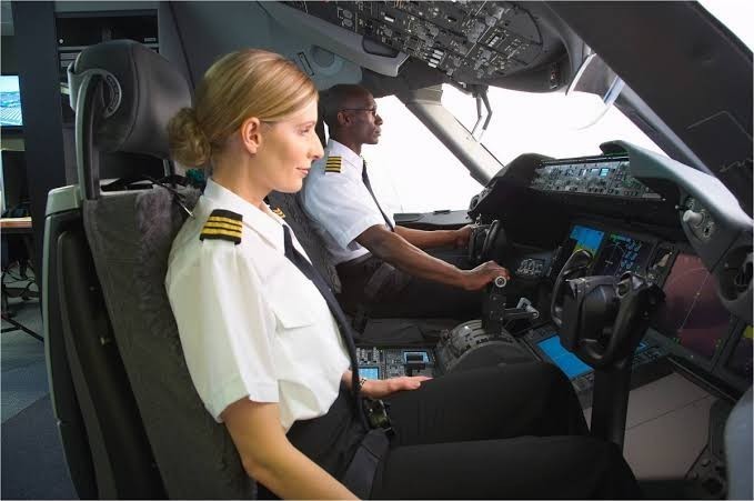 Pilotların Maaşı Ne Kadar? Yan Hakları Nelerdir?