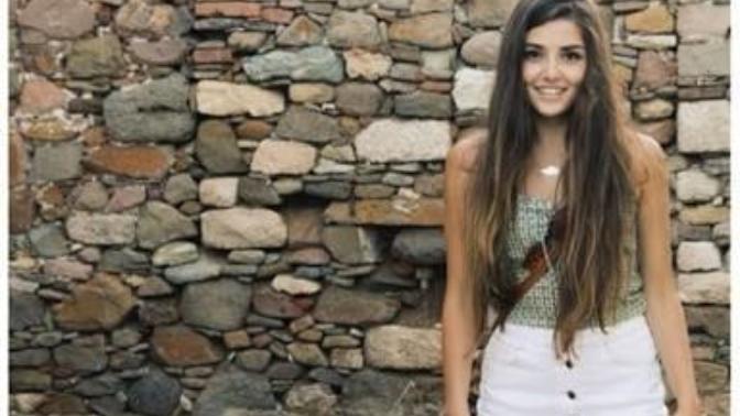 Sokakta Bunun Gibi Kız Nasıl Oluyor?