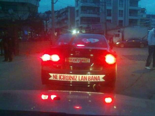 Gelin arabanızın arkasına ne yazdırdınız/yazdırırsınız?