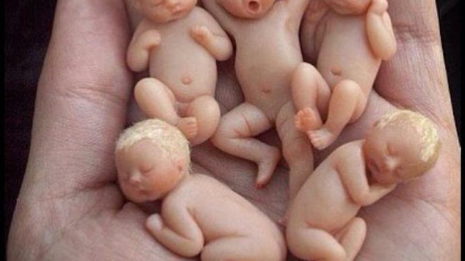 O ölen, annesiz babasız bırakılan çocukları görünce, sizde bu dünyaya çocuk getirmenin günah olduğunu düşünüyomusunuz?