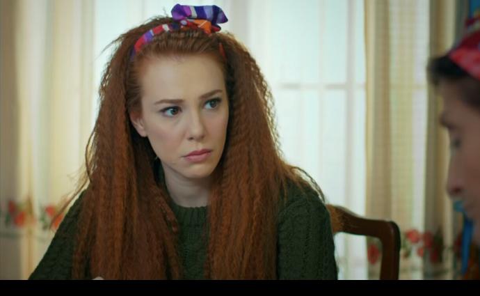 Elçin Sangu Mu Demet Özdemir Mi (resimli)?