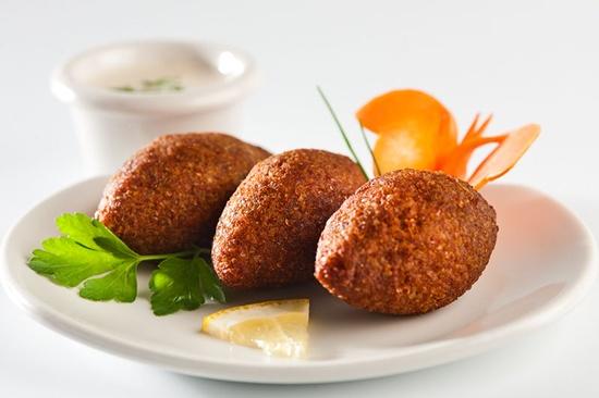 Bir oturuşta kaç tane içli köfte yersiniz ?