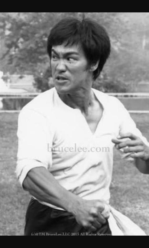 Bruce Lee neden unutulmuyor, hakkında ne düşünüyorsunuz?