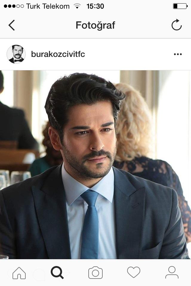 Burak Özçivitin hangi tarzı daha iyi?