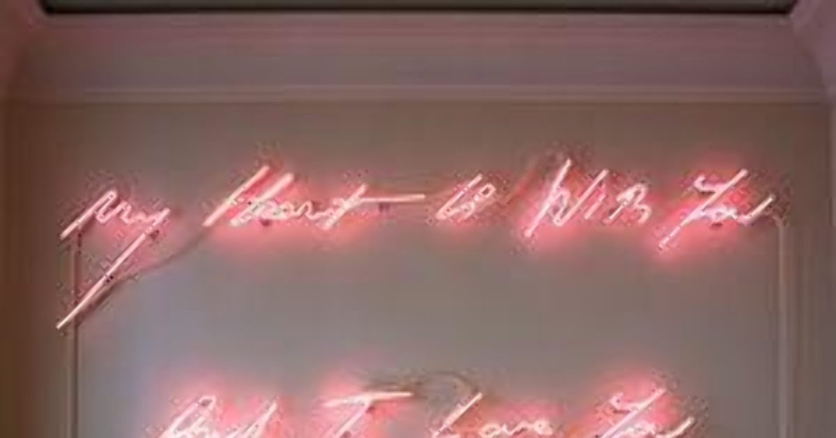 Neon duvar yazısı nasıl yapılır? KizlarSoruyor