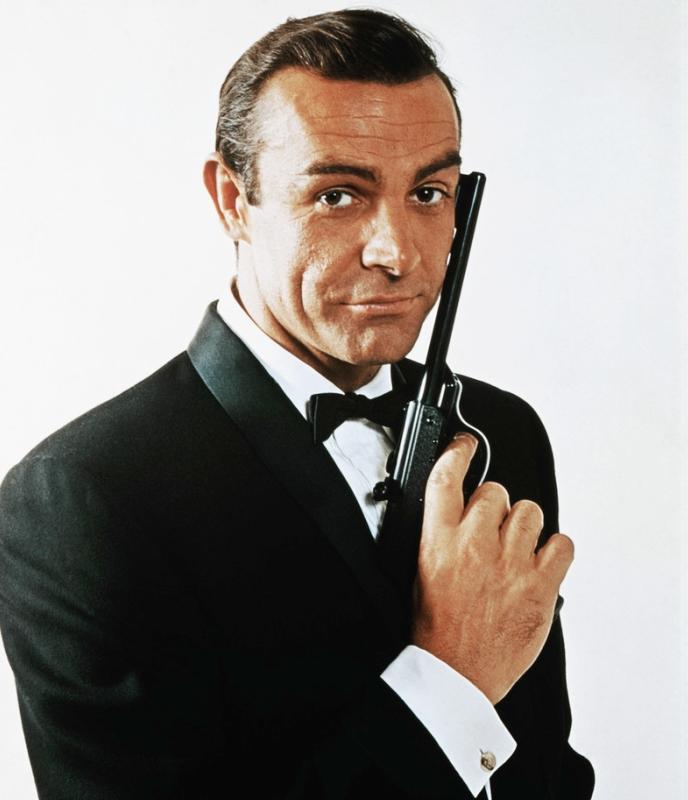 En karizma James Bond hangisi?