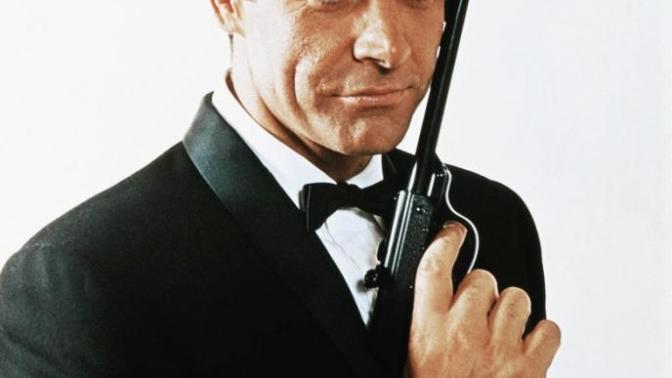En karizma James Bond hangisi?
