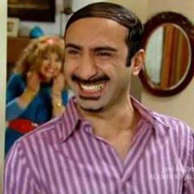 Bir erkeği karizma yapan gülüş hangisidir?