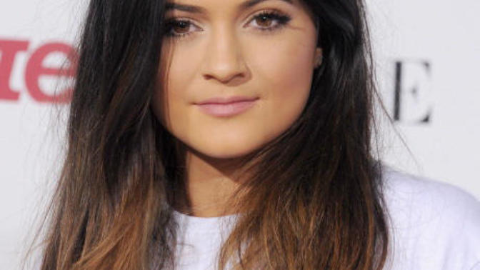 Kylie Jenner çekici mi?
