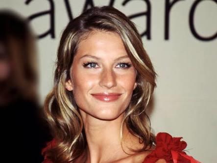 Gisele bündchen büyük burnu ve ağzına rağmen bir zamanlar çok güzel değil miymiş?