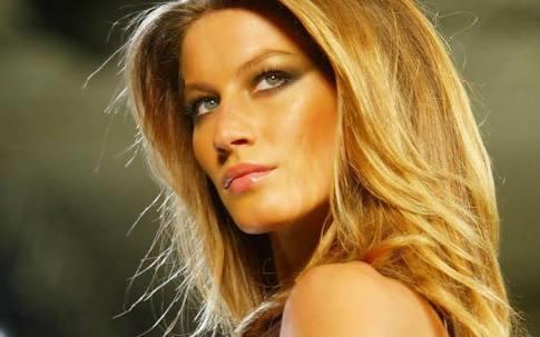 Gisele bündchen büyük burnu ve ağzına rağmen bir zamanlar çok güzel değil miymiş?