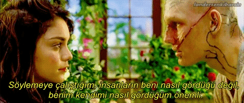 şu ana kadar izlediğiniz en iyi ilk 3 film hangisi ?