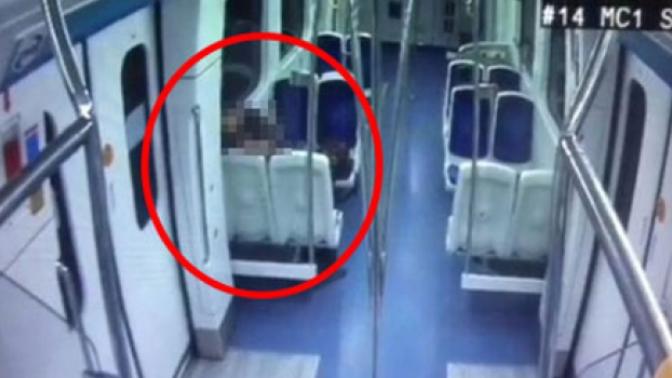 İzmir'de metroda sevişen çift haberini duydunuz mu?