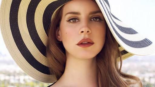 Lana Del Rey güzel mi?