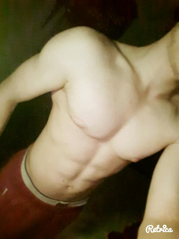 6 Aydır evde spor yapıyorum fiziğim sizce nasıl?