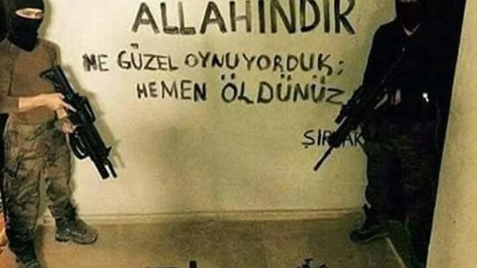 Ne Güzel oynuyorduk hemen öldüler neden?