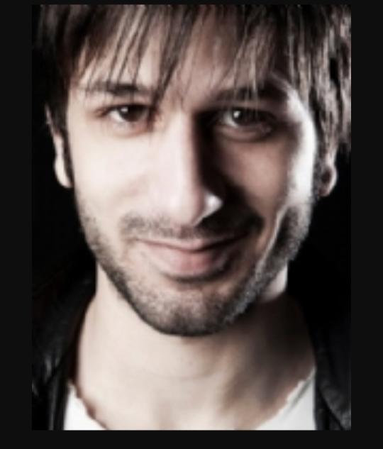 Ushan Cakir'i çok beğeniyorum sizce de çok tatlı değil mi ?