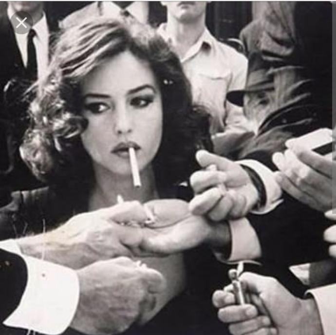 FEMME FATALE HAKKINDA?