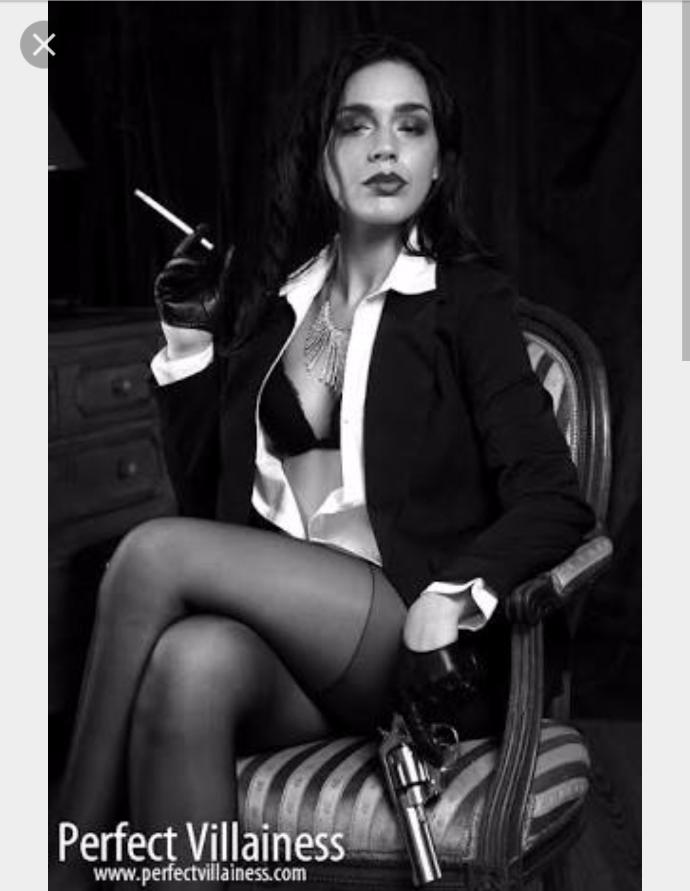 FEMME FATALE HAKKINDA?