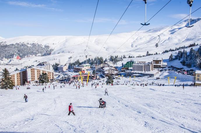 Arkadaşlar bursa mı güzel hatay mı yaşam kalitesi nasıldır bu iki şehrin ?