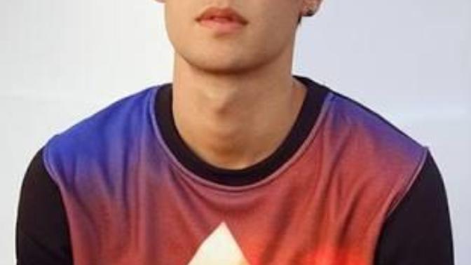 Vini Uehara mı? Remi Baker mi?