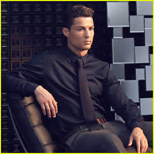 Cristiano Ronaldo yakışıklı mı karizmatik mi?