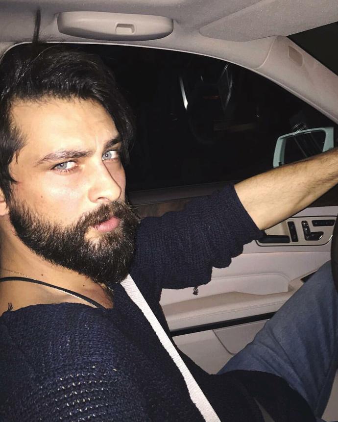 Günaydın arkadaşlar. Site de bir çok kez hanımların ''Türkiye de yakışıklı yok'' demesine şahit oldum. Doğru mu?