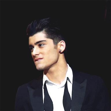 Zayn Malik'i mi, Justin Bieber mi daha yakışıklı?