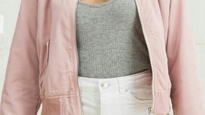 %100 polyester kumaş olan ceket ütülenir mi? (Resimli)?