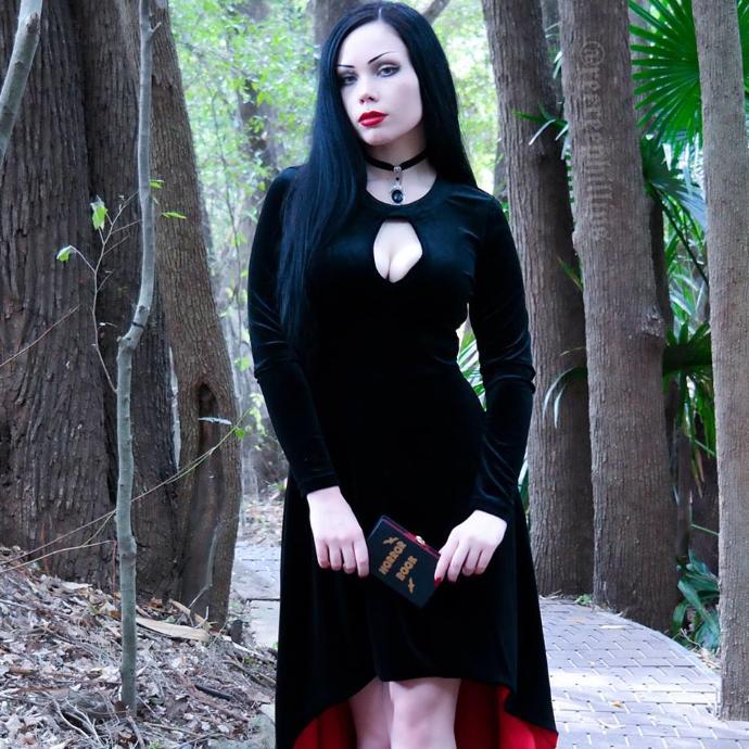 Gothic kızları nasıl buluyorsunuz?