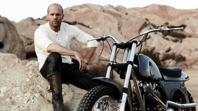 Jason Statham sizce de karizmatik bir adam değil mi :) ?