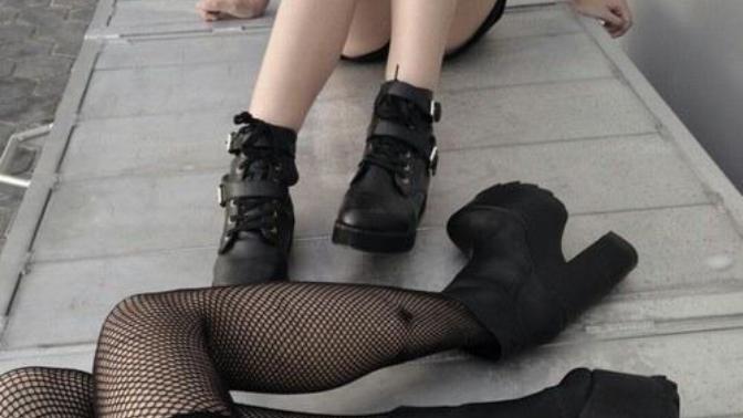 Gothic  bir  kadınla evlenmek ister miydiniz?