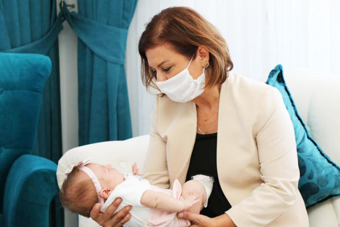 Adetliyken bebek görmeye gidilir mi diyanete göre?