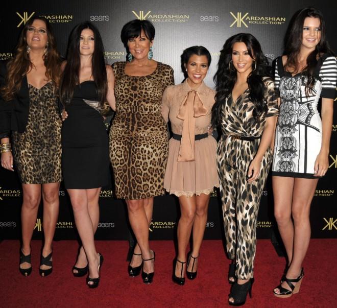 Kardashianlar neden ünlü hala bilmiyorum?