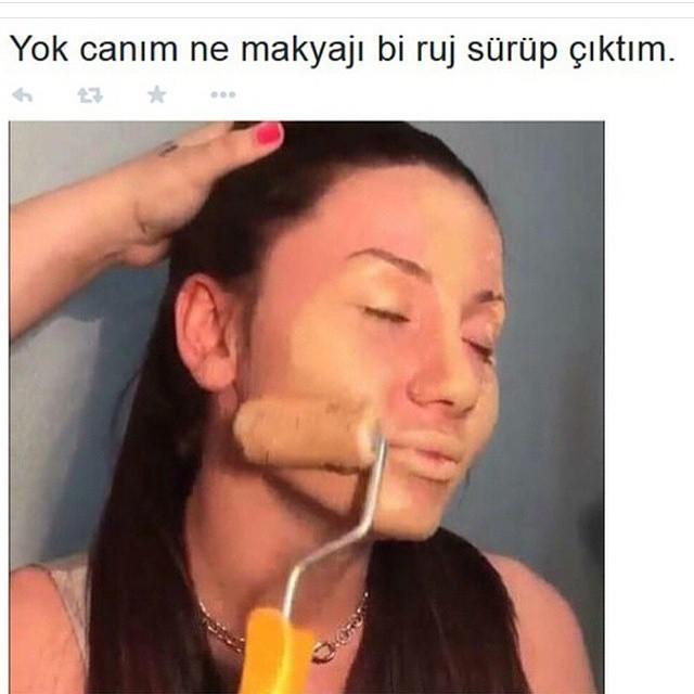 Evet kızlar günde kaç kilo makyaj yapıyorsunuz?