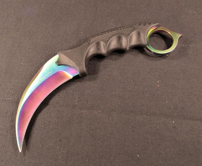 Kelebek Mi Karambit Mi?