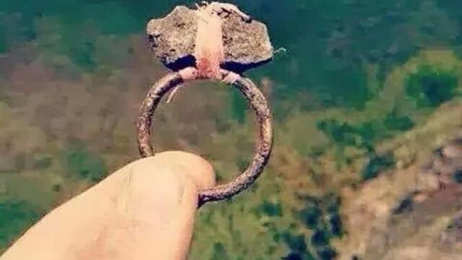 Bir hediyenin manevi değeri mi yoksa maddi değeri mi önemlidir sizin için?