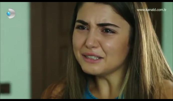 Şu kızın neresi güzel ya.. Hande erçelin abartıldığı kadar güzel olmaması?