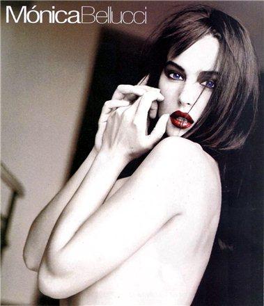 Dünya çapında en beğenilen esmer kadın '' Monica Bellucci'' dir. Sizce de fazla güzel değil mi?