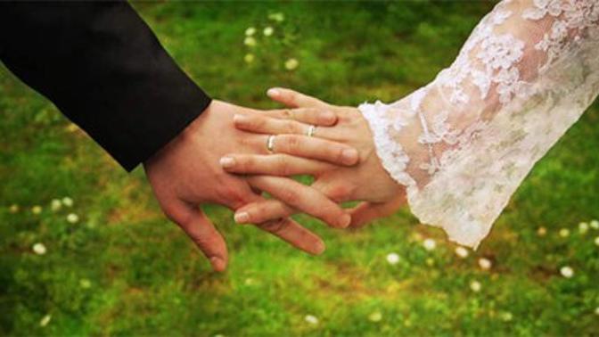 Sırf iyi bir insan diye #aşkla sevmediğiniz biriyle evlenir miydiniz?
