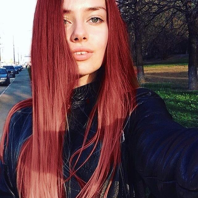 Bu kızlar niye gözü yüksekte?