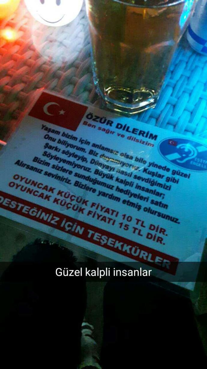 Sizce güzel kalpli insanlar kimler? detaya bakalım lütfen😊?