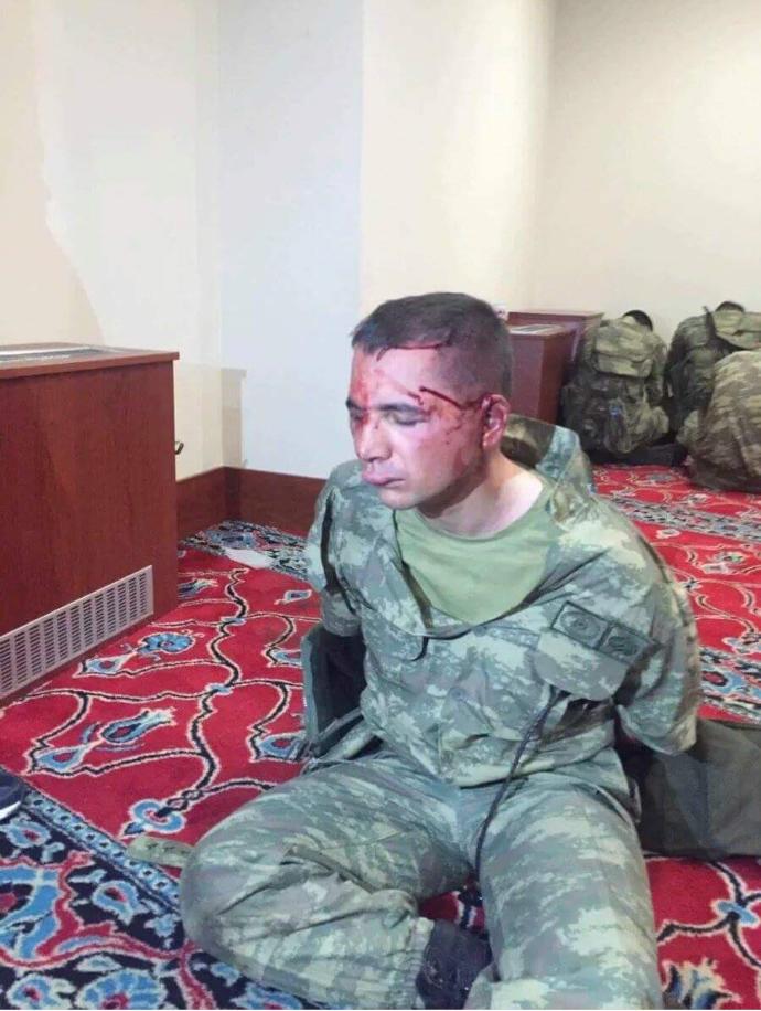 Askerlere camide yapılan iskence hakkinda göruşleriniz ?
