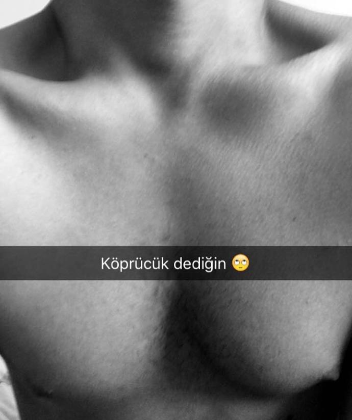 Kızlar,sizce köprücük kemiği hoş mu Nasıl buluyorsunuz ?