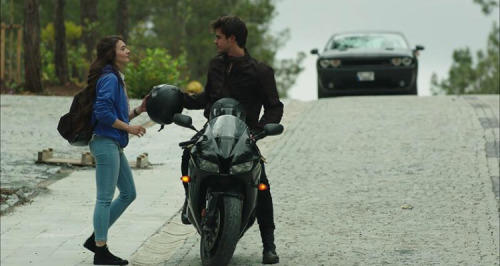 Arabalı erkekmi daha çekici motorlu erkekmi ? 