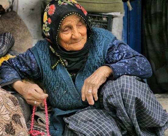 Öğrendikçe mi acı çeker insan, yoksa acı çektikçe mi öğrenir ?
