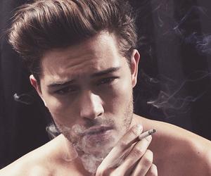 Francisco lachowski'yle evli olsanız Nick bateman'da size yürüse francisco'yu aldatır mısınız?