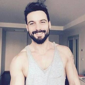 Murat Ceylan ile mi Sevişmek İsterdin Ali Ersan Duru ile mi?