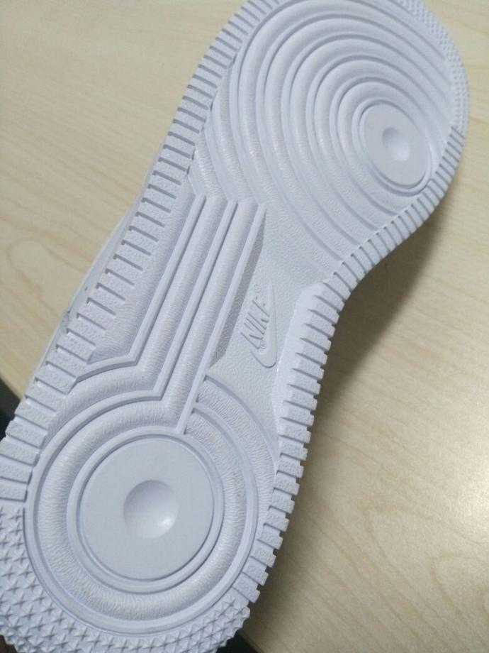 Bu nike orjinal mi?